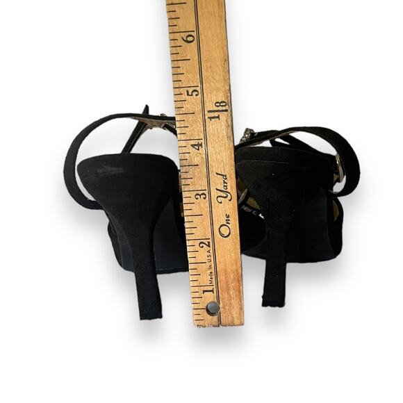 Adrienne Vittadini Ginnie rhinestone accented heels - Picture 13 of 13